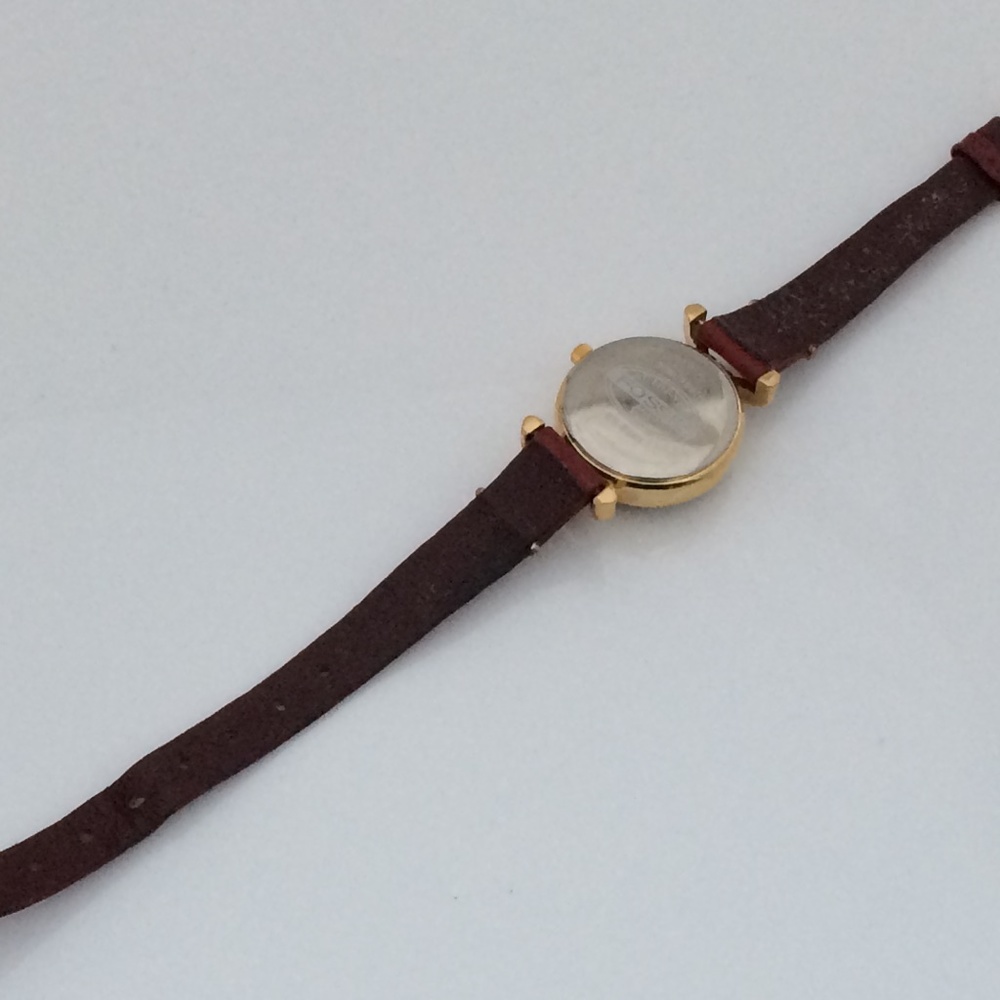 Rare Fossil Ladies Watch Gold Tone Brown Leather - Picture 3 of 8
